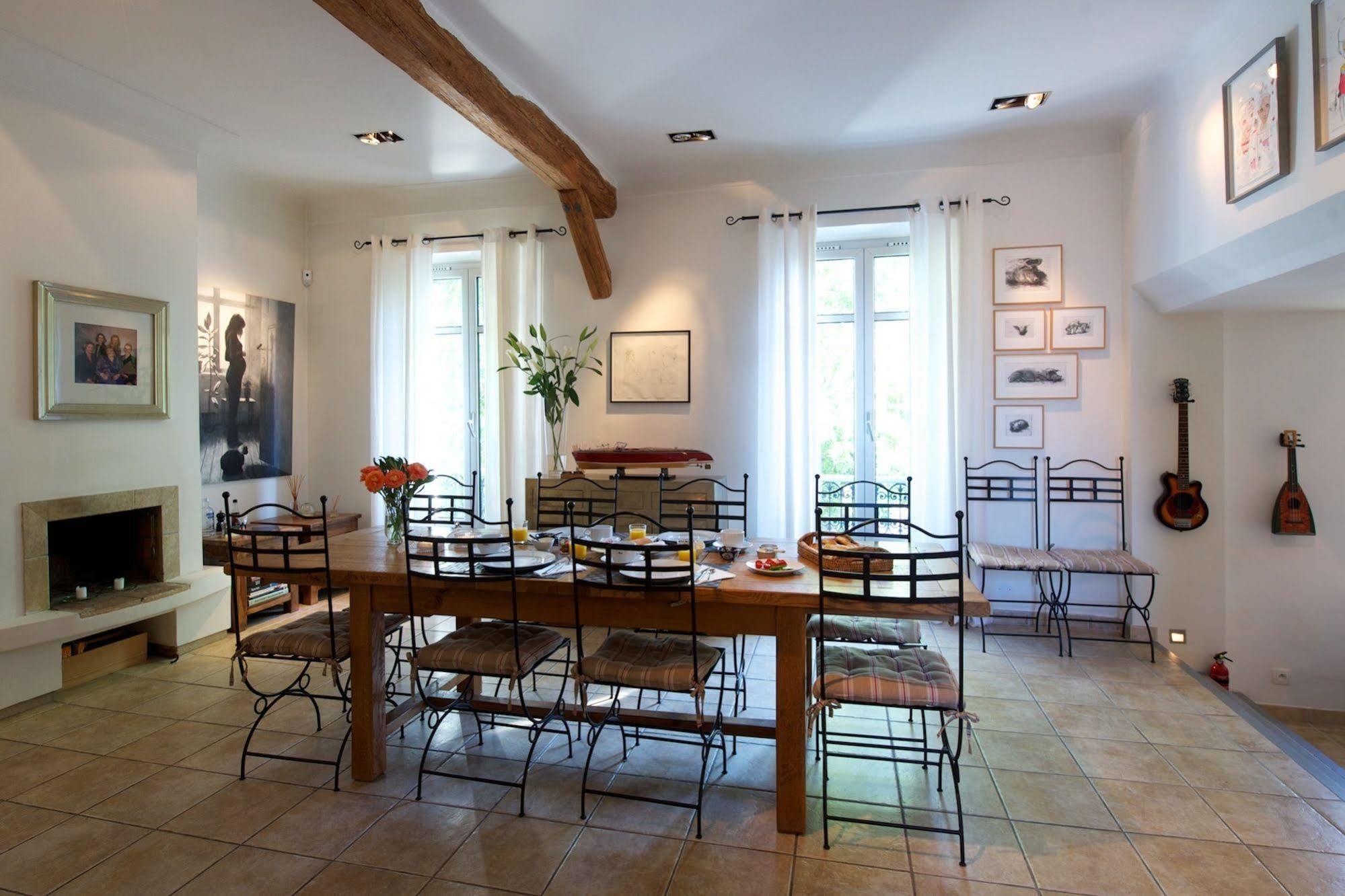 Rue Sade Bed & Breakfast 昂蒂布 外观 照片